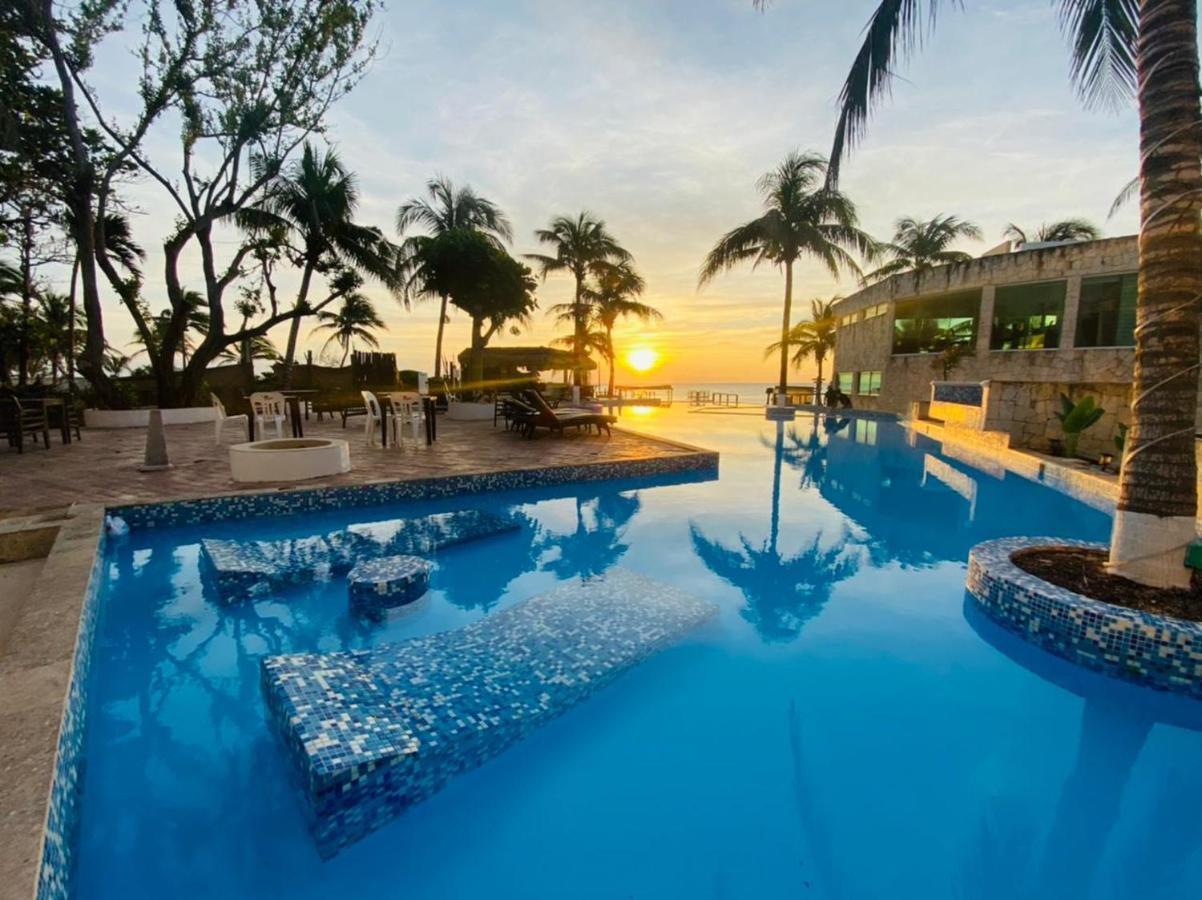 Le Reve By Mij - Beachfront Hotel (Adults Only) Playa del Carmen Exterior photo