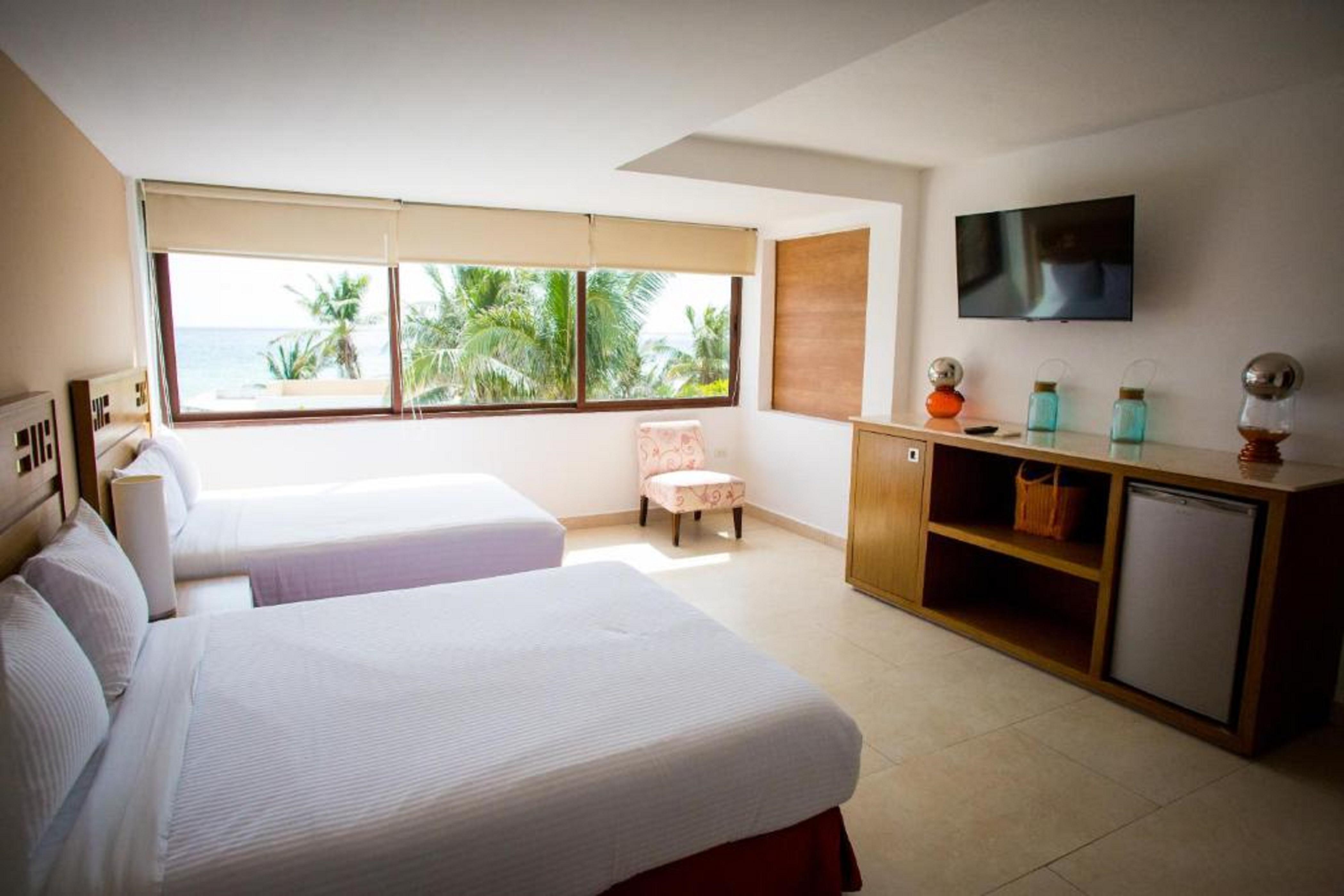 Le Reve By Mij - Beachfront Hotel (Adults Only) Playa del Carmen Exterior photo